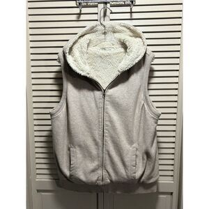 Old Navy Fleece/Fur Lining Zip Up Hood Vest Cream Size‎ XL Pockets Ribbed Hem